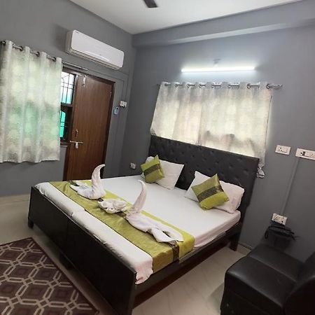 Hotel Aparajita Bénarès Extérieur photo